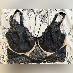Lane Bryant Cacique Black and Beige Lace Bra 38F Long Line